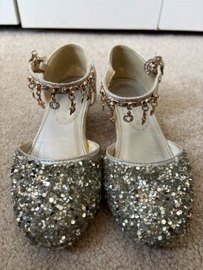 Princess Girls' Sparkle Silver Sequin Ankle-Strap Heels (12)